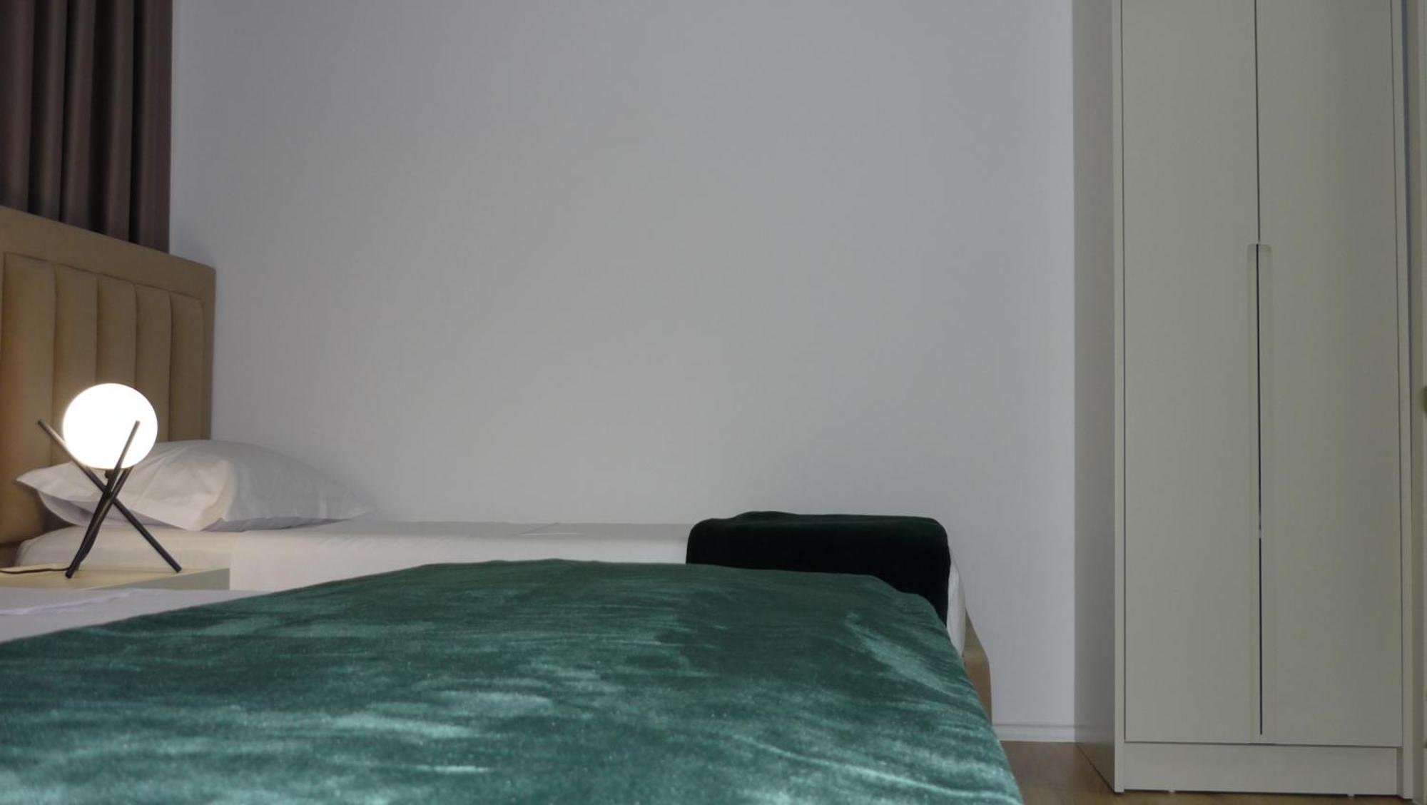 New Boulevard Inn Tirana Esterno foto