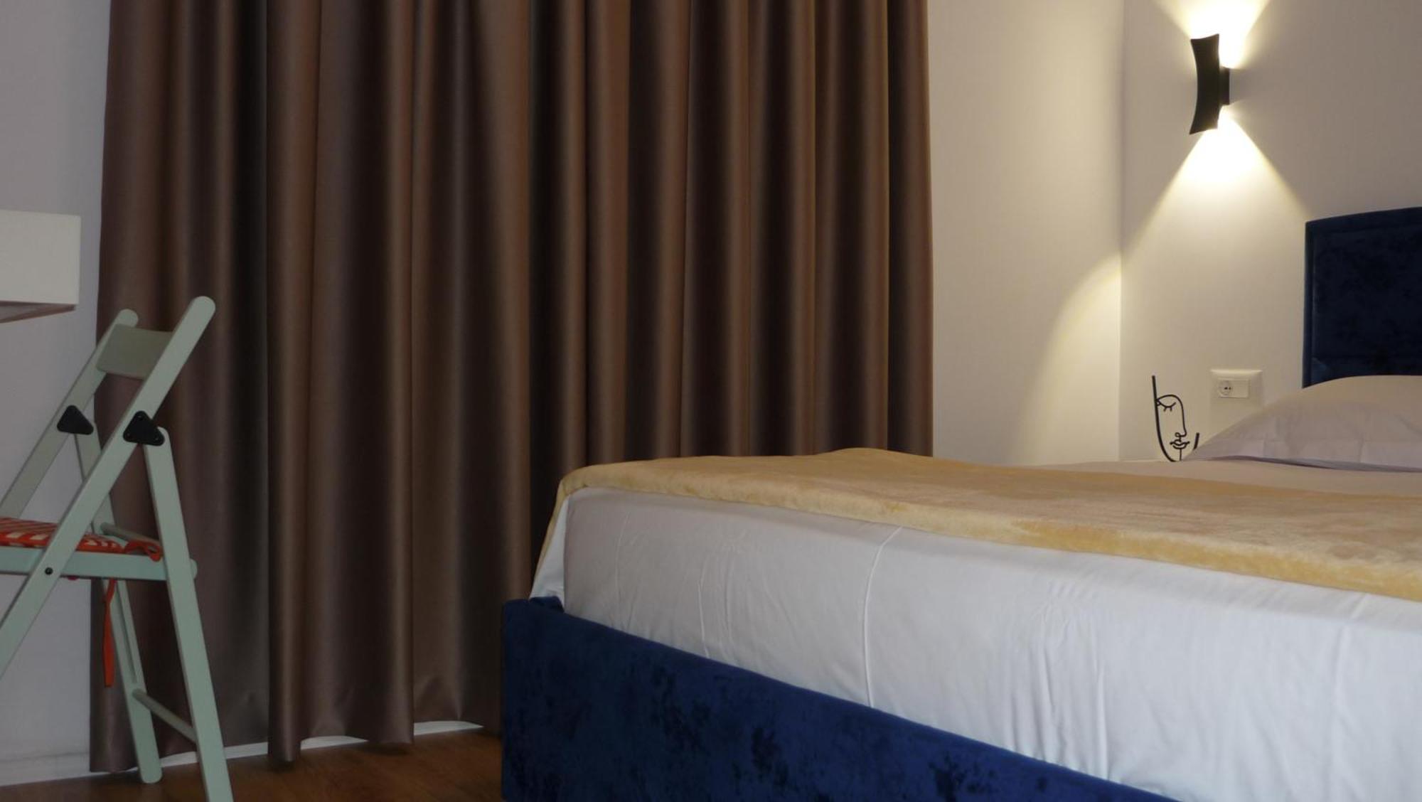 New Boulevard Inn Tirana Esterno foto