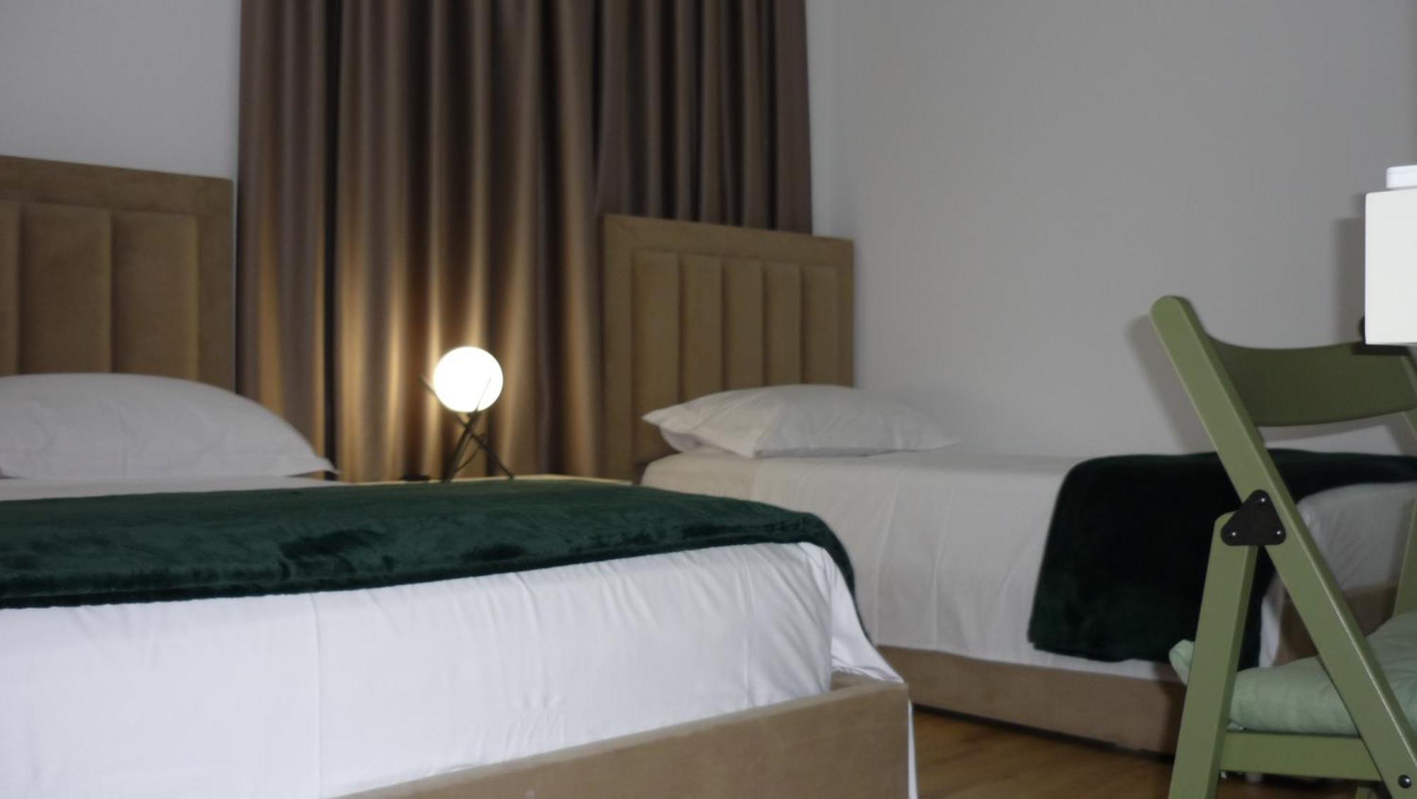 New Boulevard Inn Tirana Esterno foto