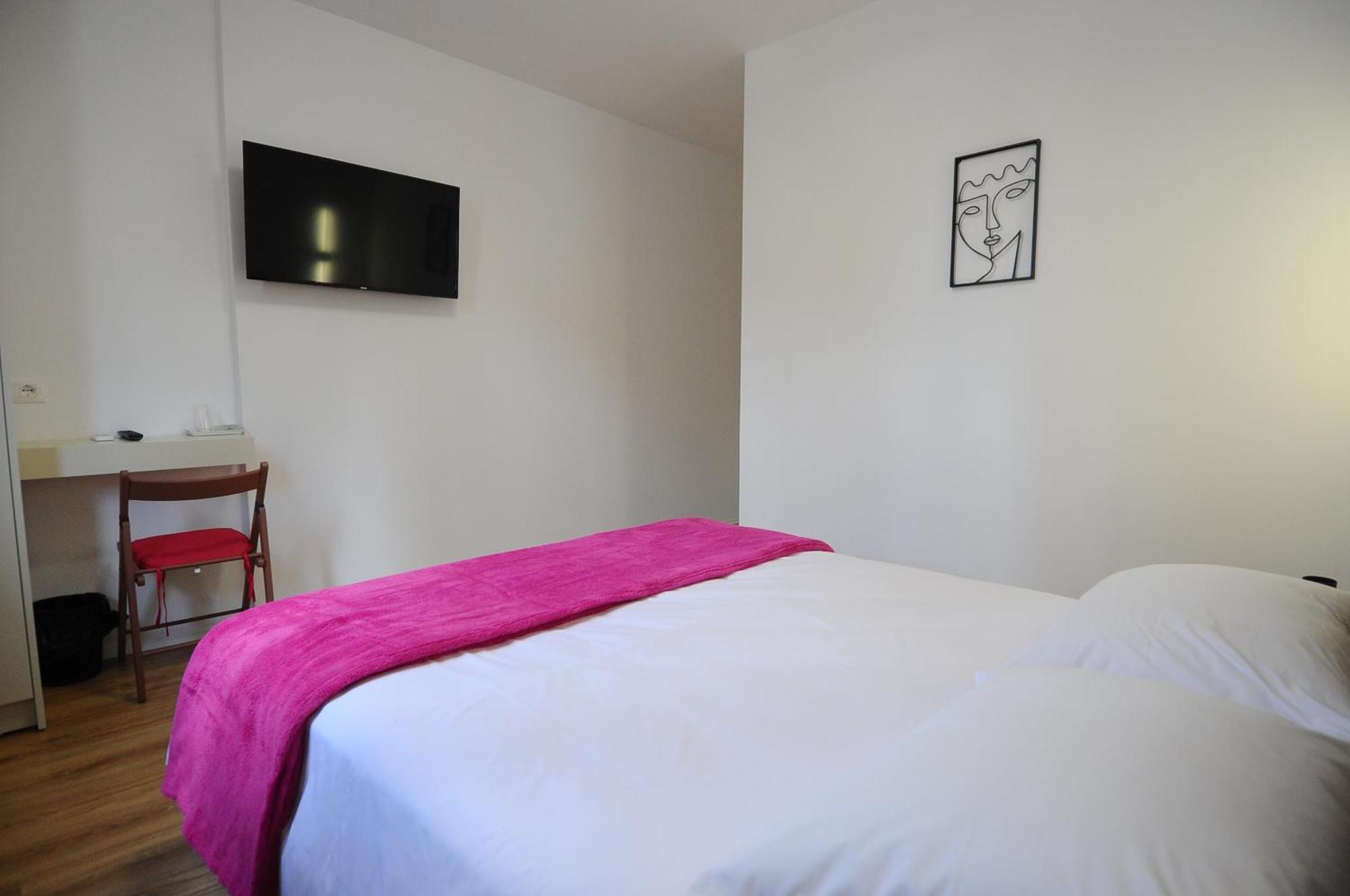 New Boulevard Inn Tirana Esterno foto